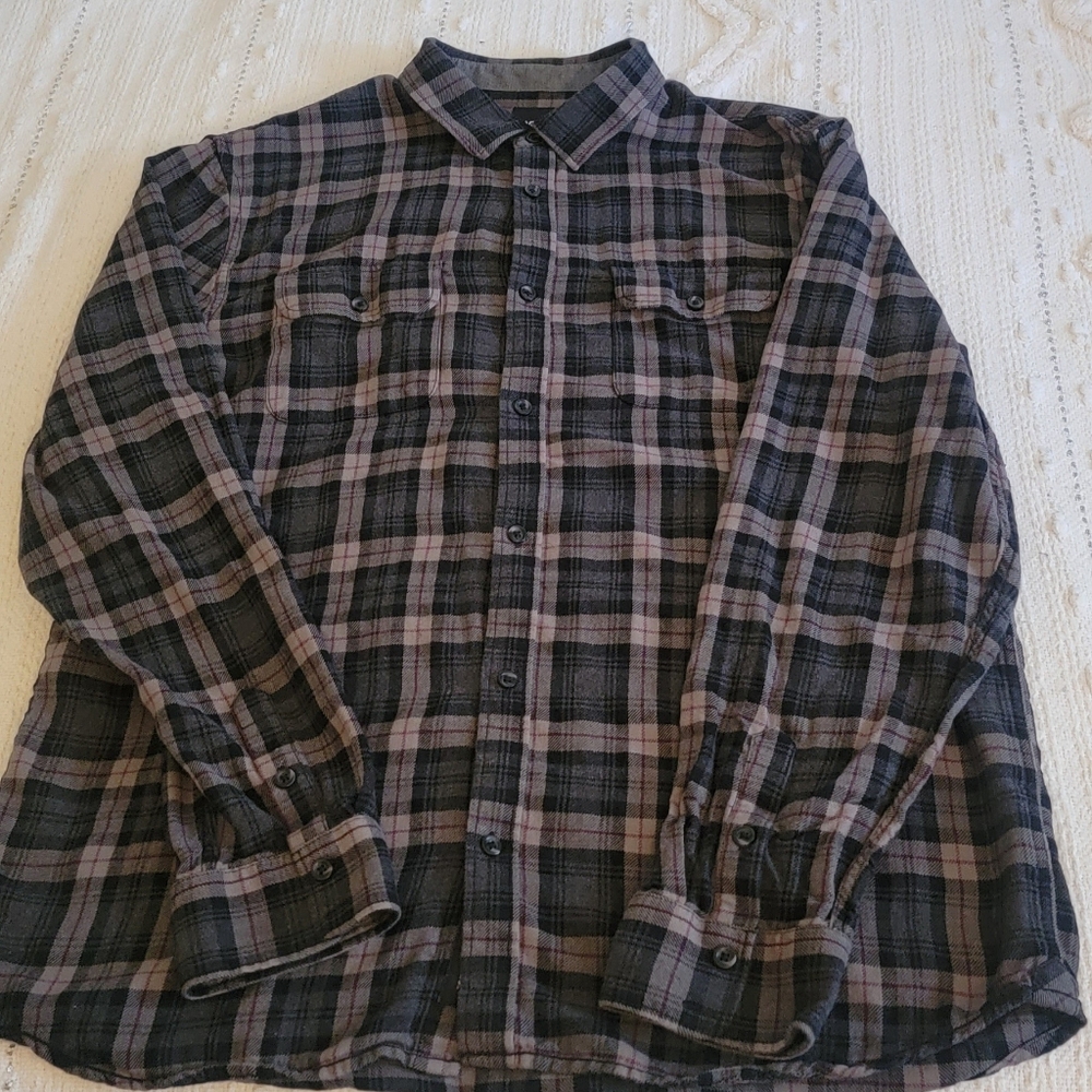 Brand Vans. Shirt. size L.